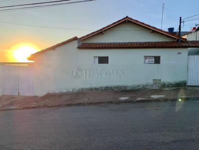 Casa para Venda, em Itapetininga, bairro VILA ESPLANADA, 2 dormitórios, 1 banheiro, 2 vagas